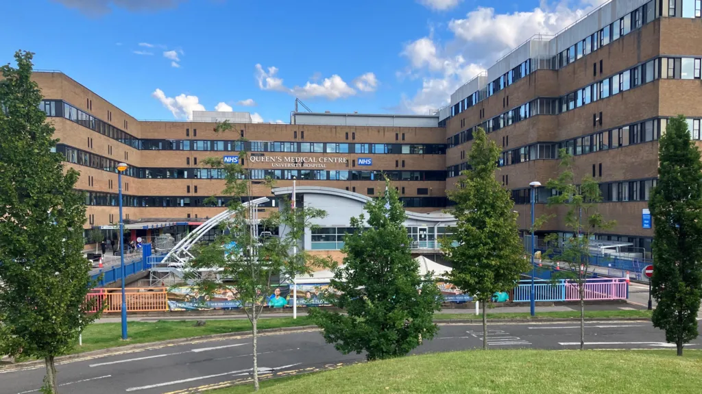 Main entrance of the Queens Medical Centre, a 1970s, four storey building