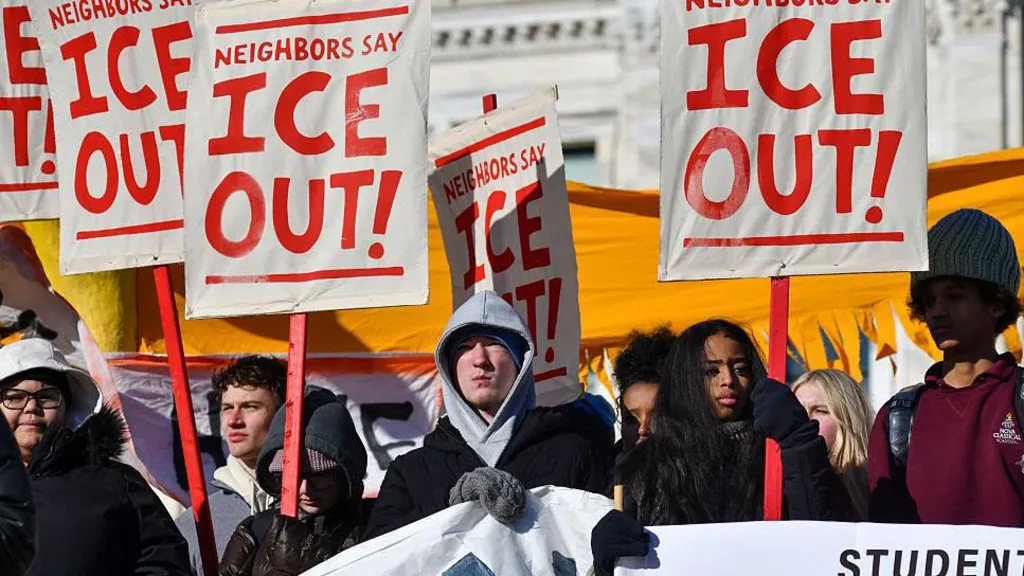 Investigation Suggests ICE Agents' Account of Minneapolis Migrant Shooting May Be Inaccurate