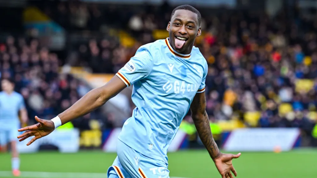 Zimbabwe's Maswanhise emerges as top target in Scotland