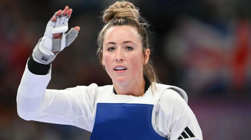 Olympic Taekwondo Champion Jones Set for Professional Boxing Debut
