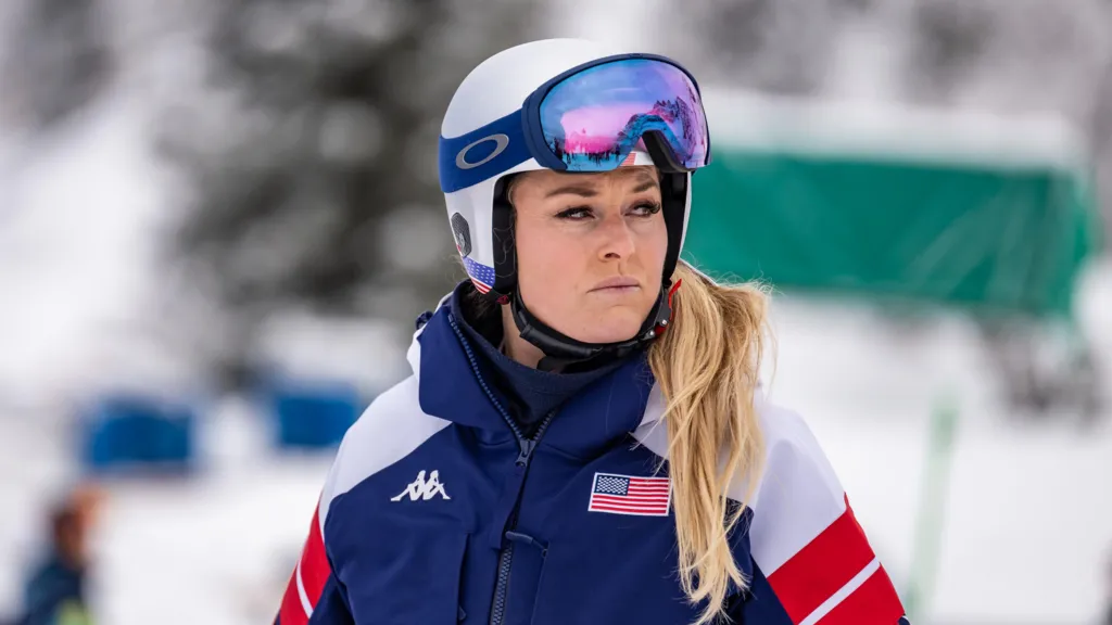 Vonn suffers complex tibia fracture, shows no regrets