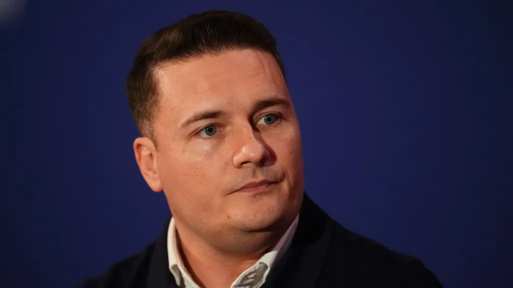 Leaked messages reveal Streeting's concerns about election and government criticism