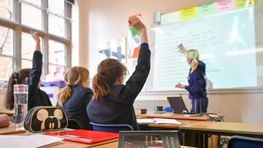 Watchdog reports many children failed by teaching standards