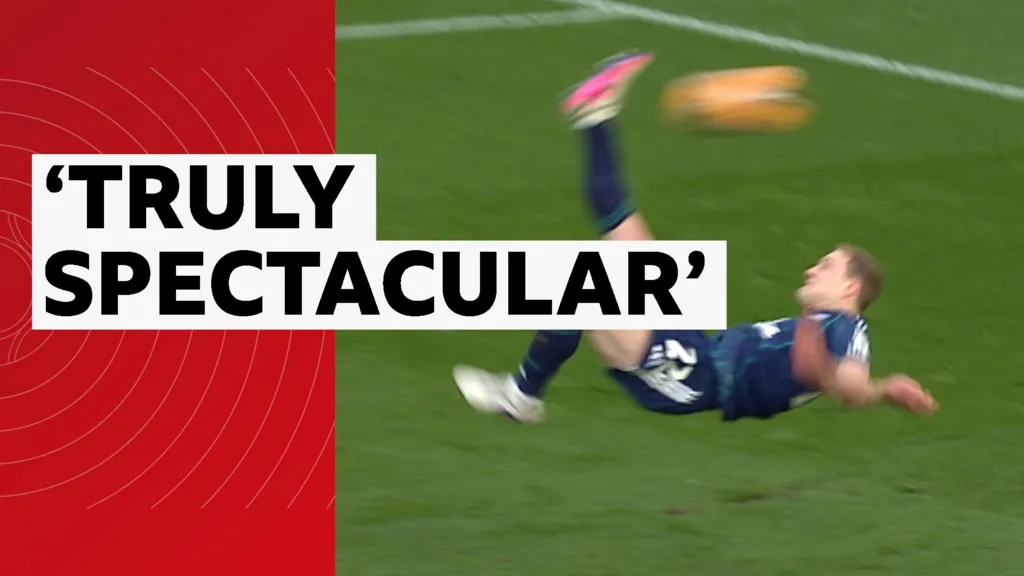 Oliver Skipp nets incredible goal with bicycle kick vs Southampton