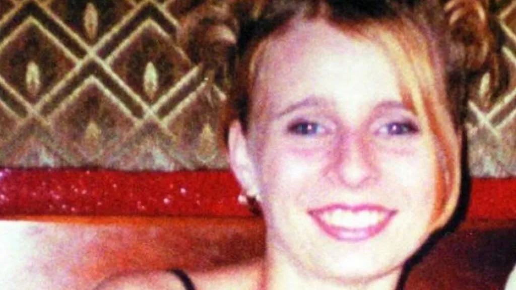 Police respond to criticism over 26-year delay in solving teen's murder