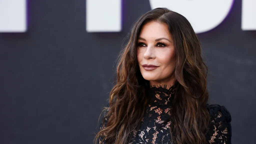 Catherine Zeta-Jones Explores Art Collecting Before New Project