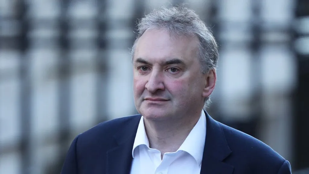 Chris Wormald to Leave Role as Civil Service Chief