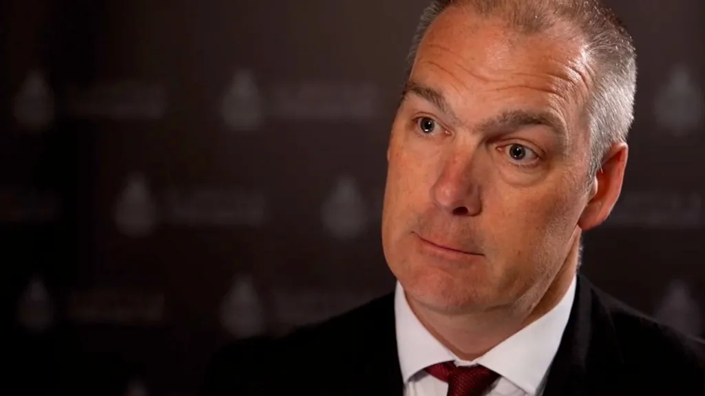 Detective questioned about potential missed opportunities to stop killer